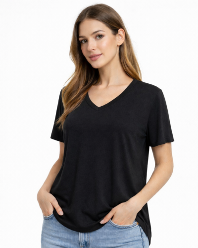 T-Shirt μαύρο με V