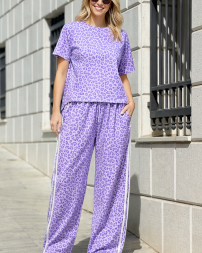 Leopar σετ με κοντομάνικη μπλούζα λιλά
